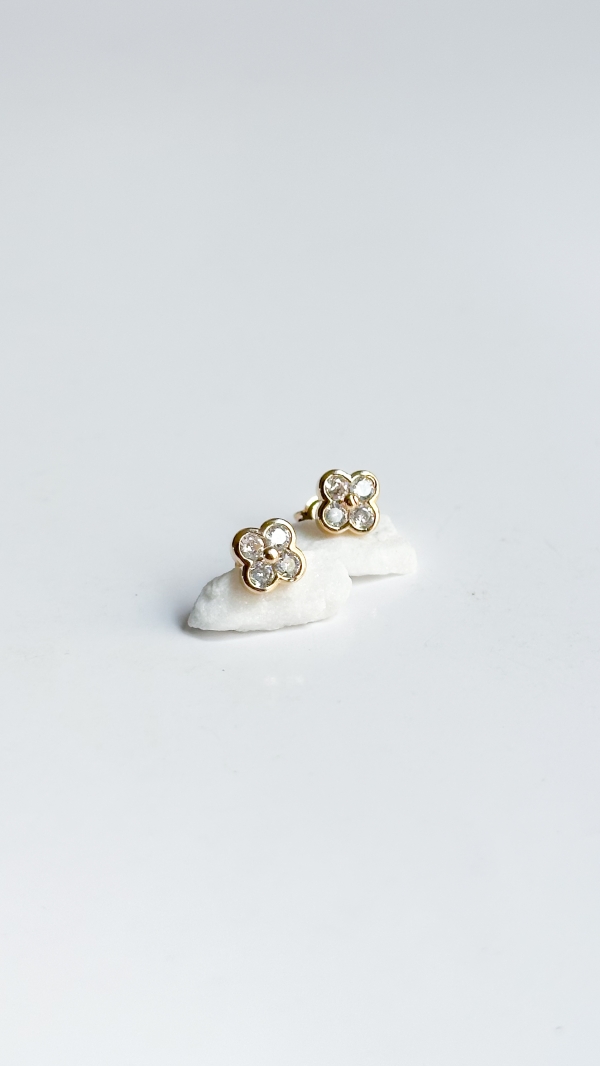 TOPO TREBOL CIRCON BAGUETTE