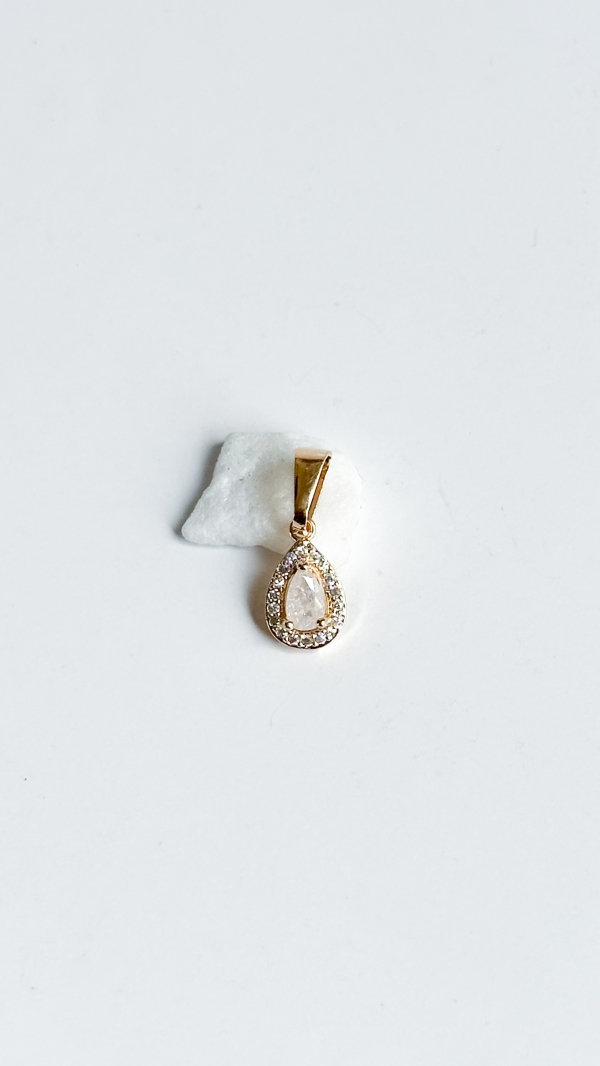 DIJE GOTA CIRCON BLANCO