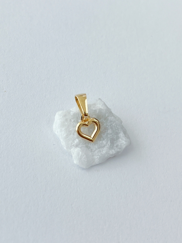 DIJE CORAZÓN SIN CENTRO XS